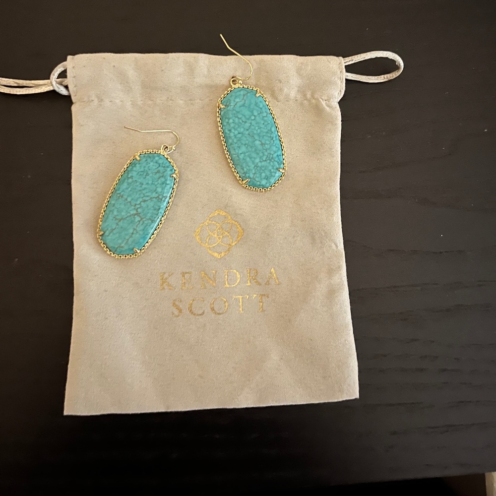 Kendra Scott earrings